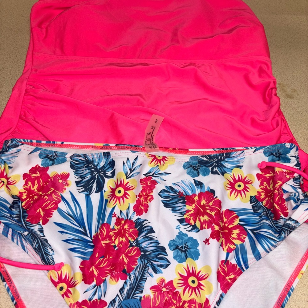 SHEIN Pink Floral Bikini Set